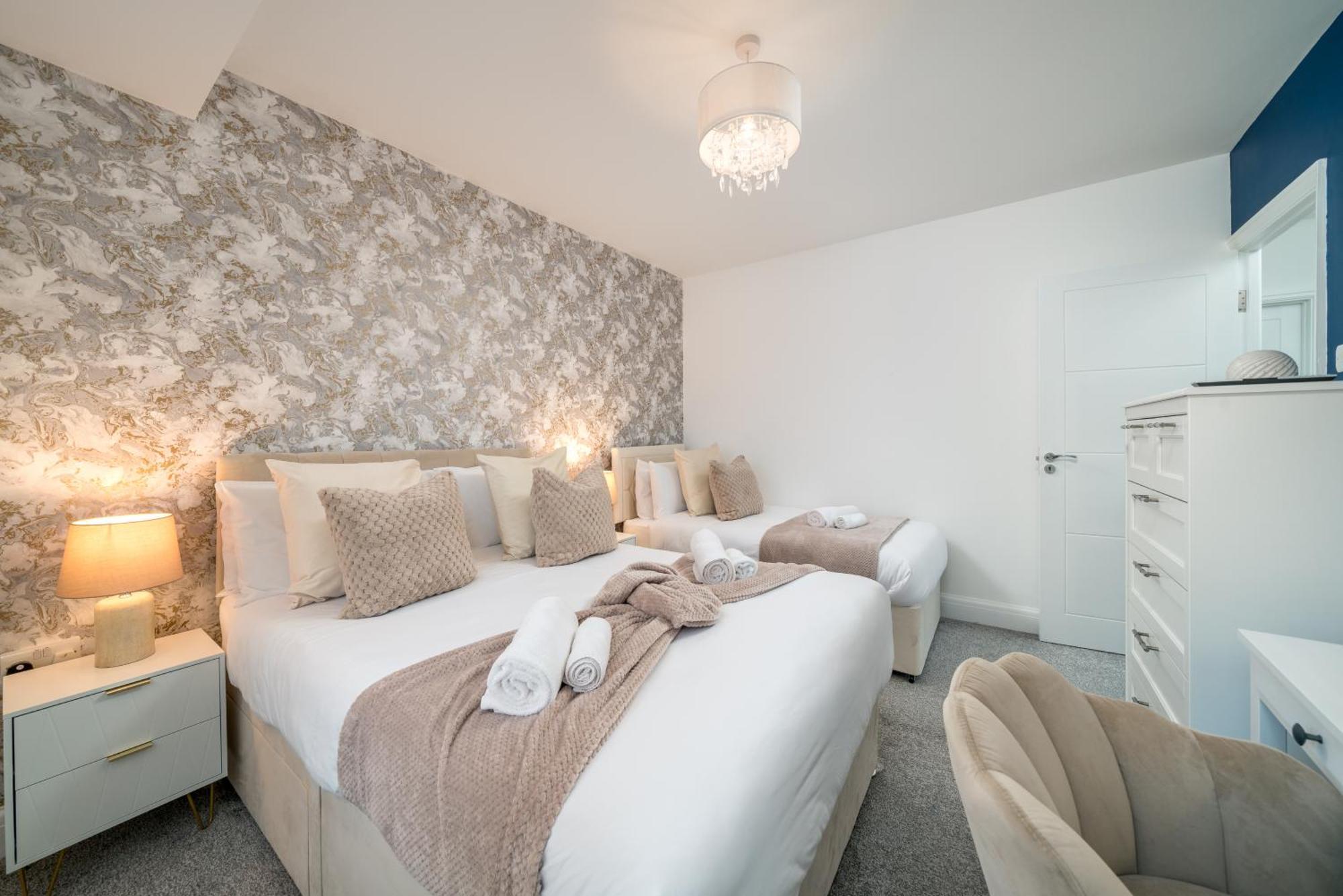 Lux 3Bed Near Wembley With Parking By Oceana Group - Sleeps 8 Lägenhet Harrow Exteriör bild